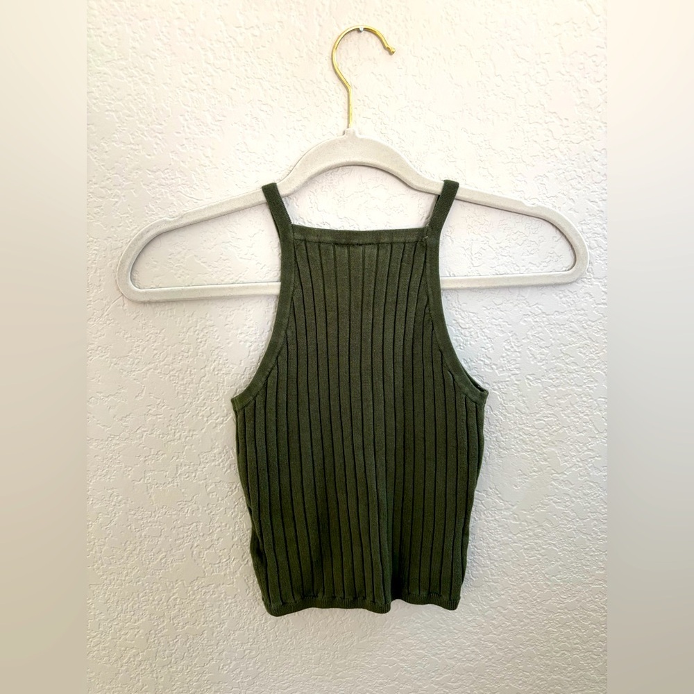 Divided Ribbed Tank Top - Picture 3 of 4